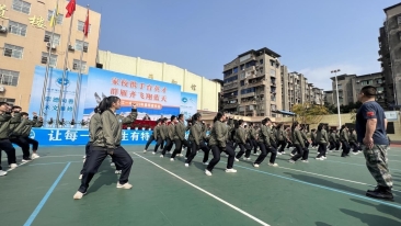 吃奶子添粉嫩骚穴使劲草逼过程免费视频雁江教育 | “一校一品”特色教育 “点亮”多彩校园